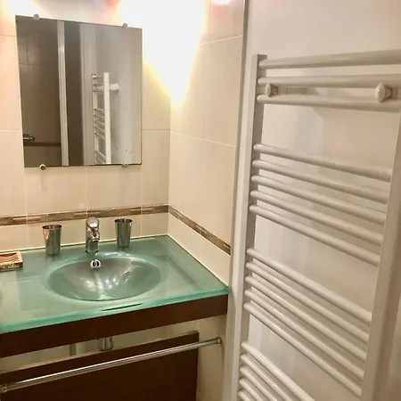 68 M2 Vue Golf Et Piscine Apartmán